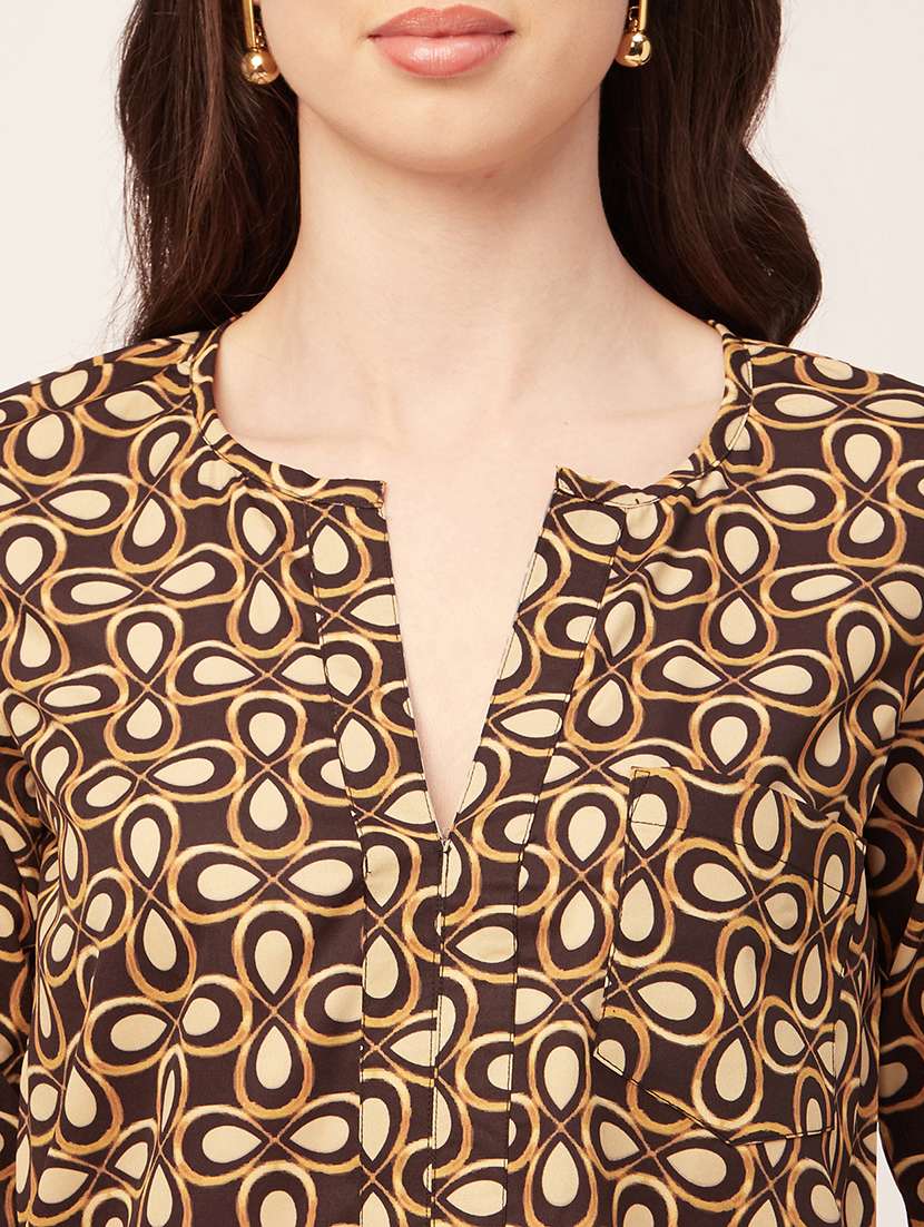 women's crop notch neck top - 20152436 -  Standard Image - 4