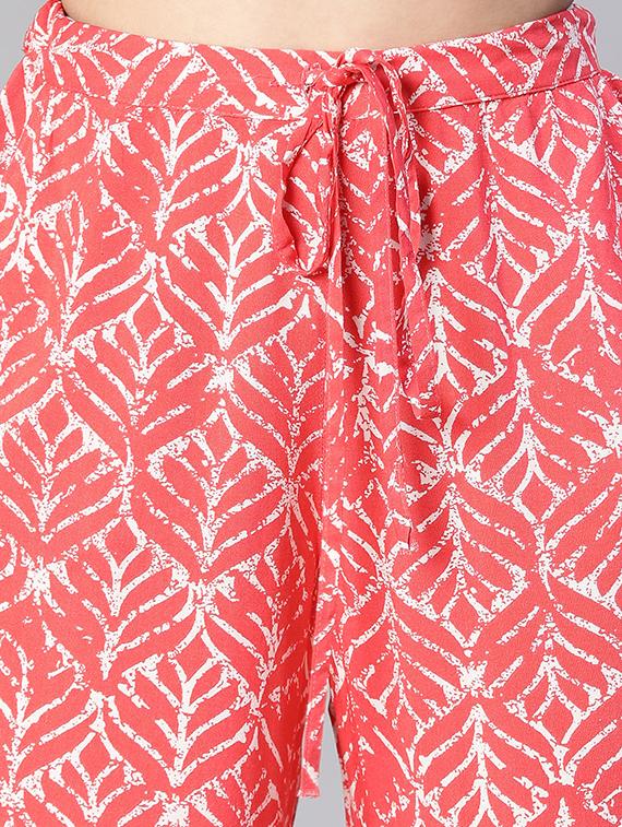 red f=printed flat front trouser - 20152499 - Standard Image - 4
