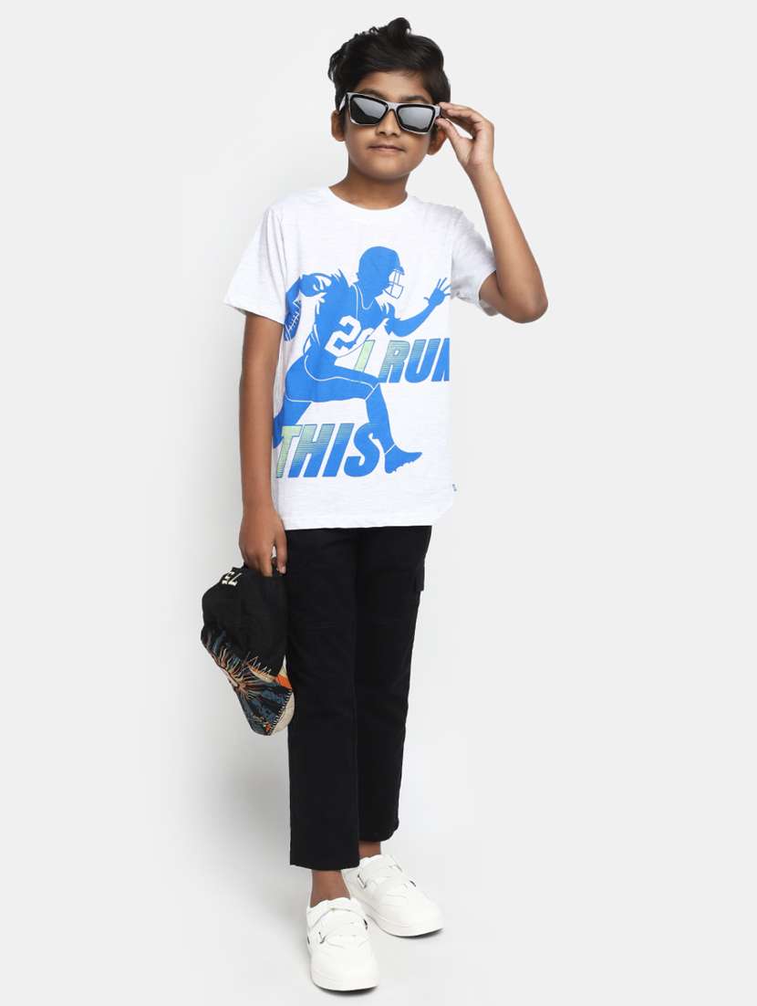 white short sleeves printed  t-shirt - 20153383 -  Standard Image - 4