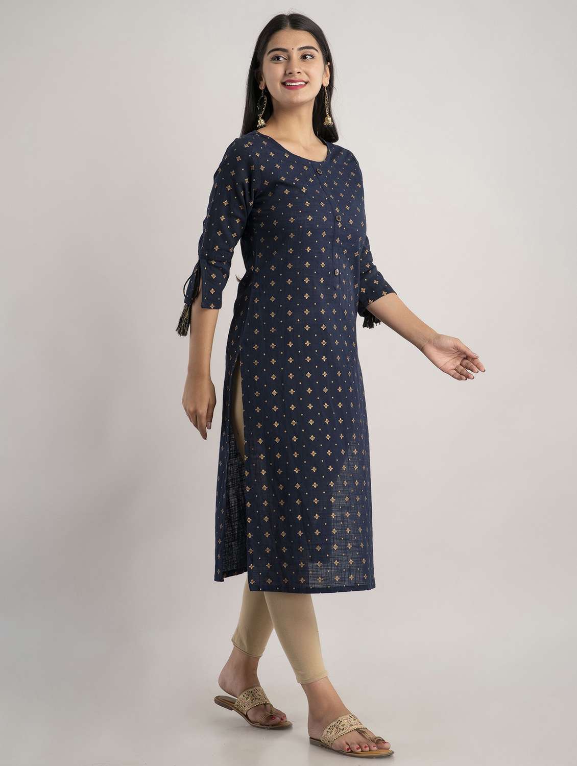 round neck printed straight kurta - 20154976 -  Standard Image - 1