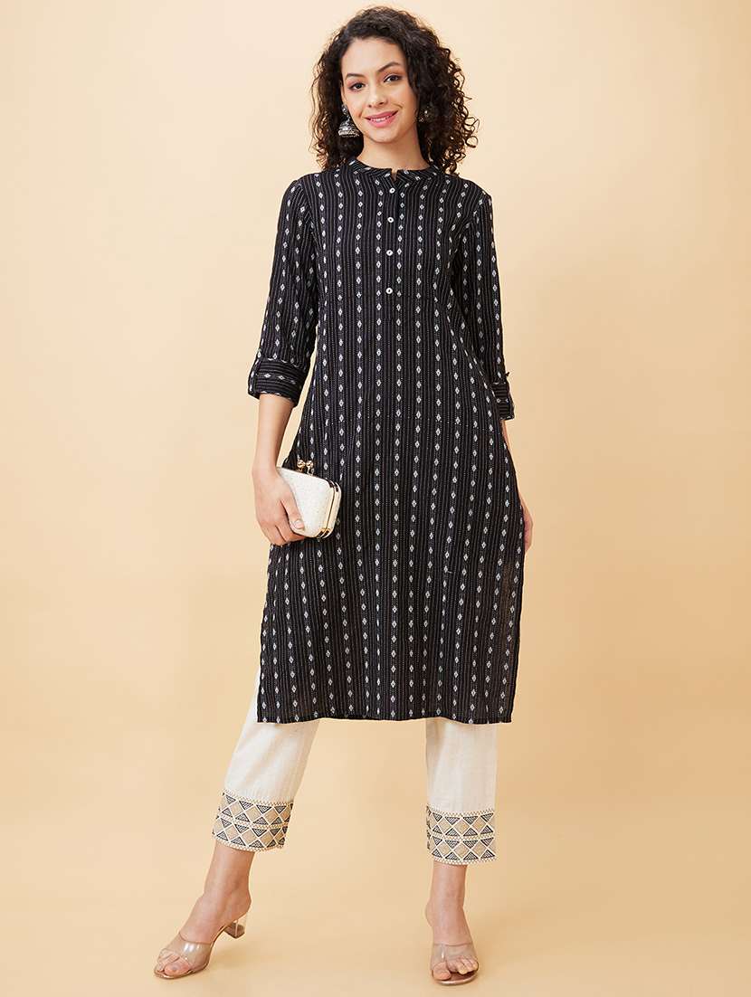 women white cotton cigarette pants - 20158101 -  Standard Image - 4