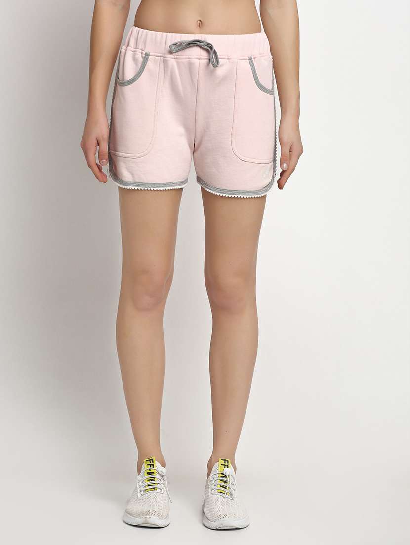 pink solid mid rise slim fit short