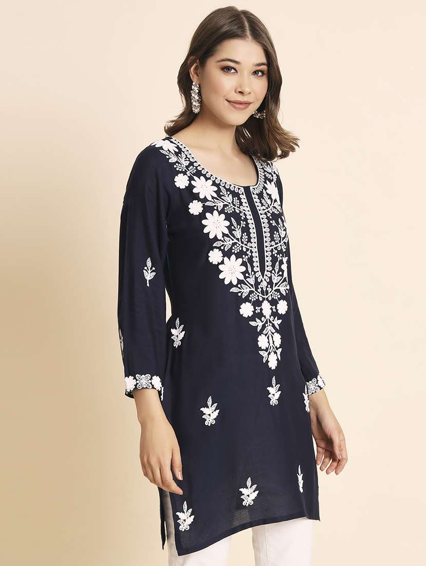 blue embroidered straight kurti - 20164000 -  Standard Image - 1
