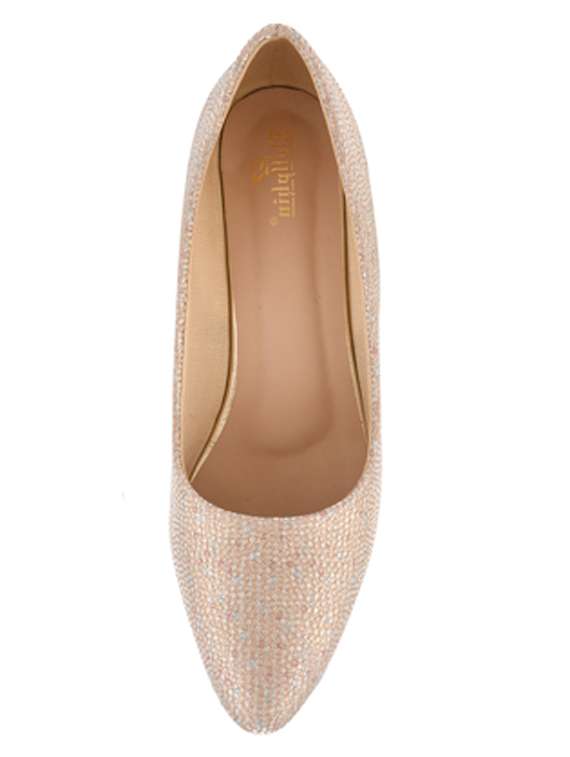 women gold slip on pump - 20165242 -  Standard Image - 4