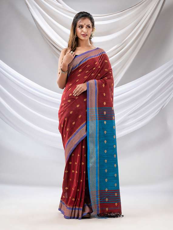 women's self design maroon colored saree with blouse - 20167146 -  Standard Image - 1