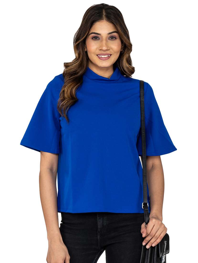 women's straight mock neck top