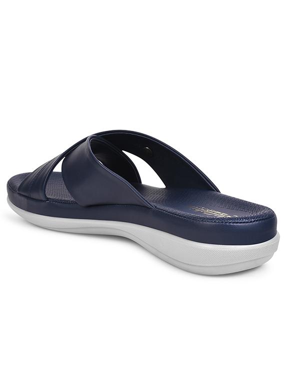 navy blue solid slip-on sandal - 20173626 - Standard Image - 4