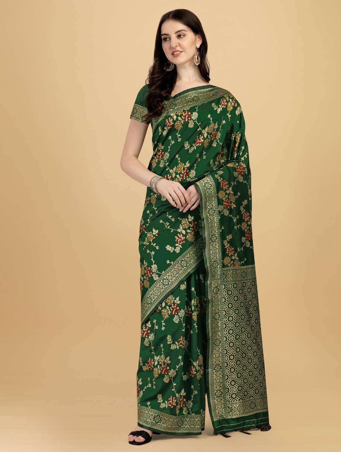 women's banarasi saree with blouse