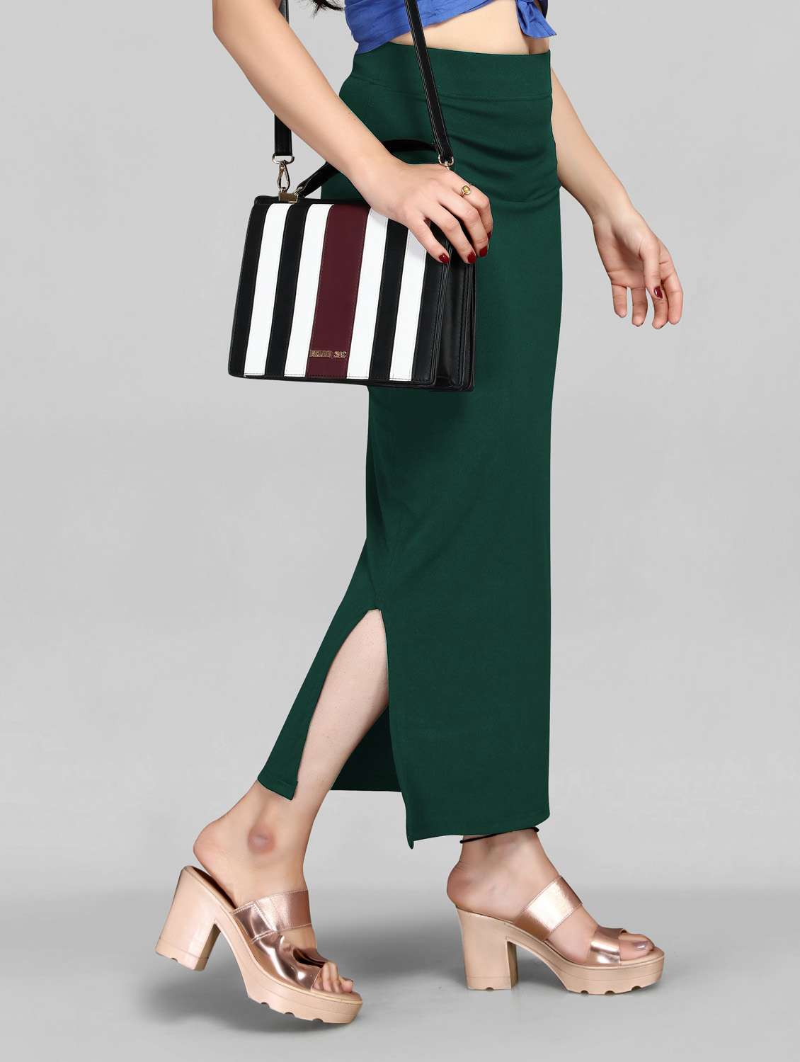 green solid lycra pencil skirt - 20183389 -  Standard Image - 1