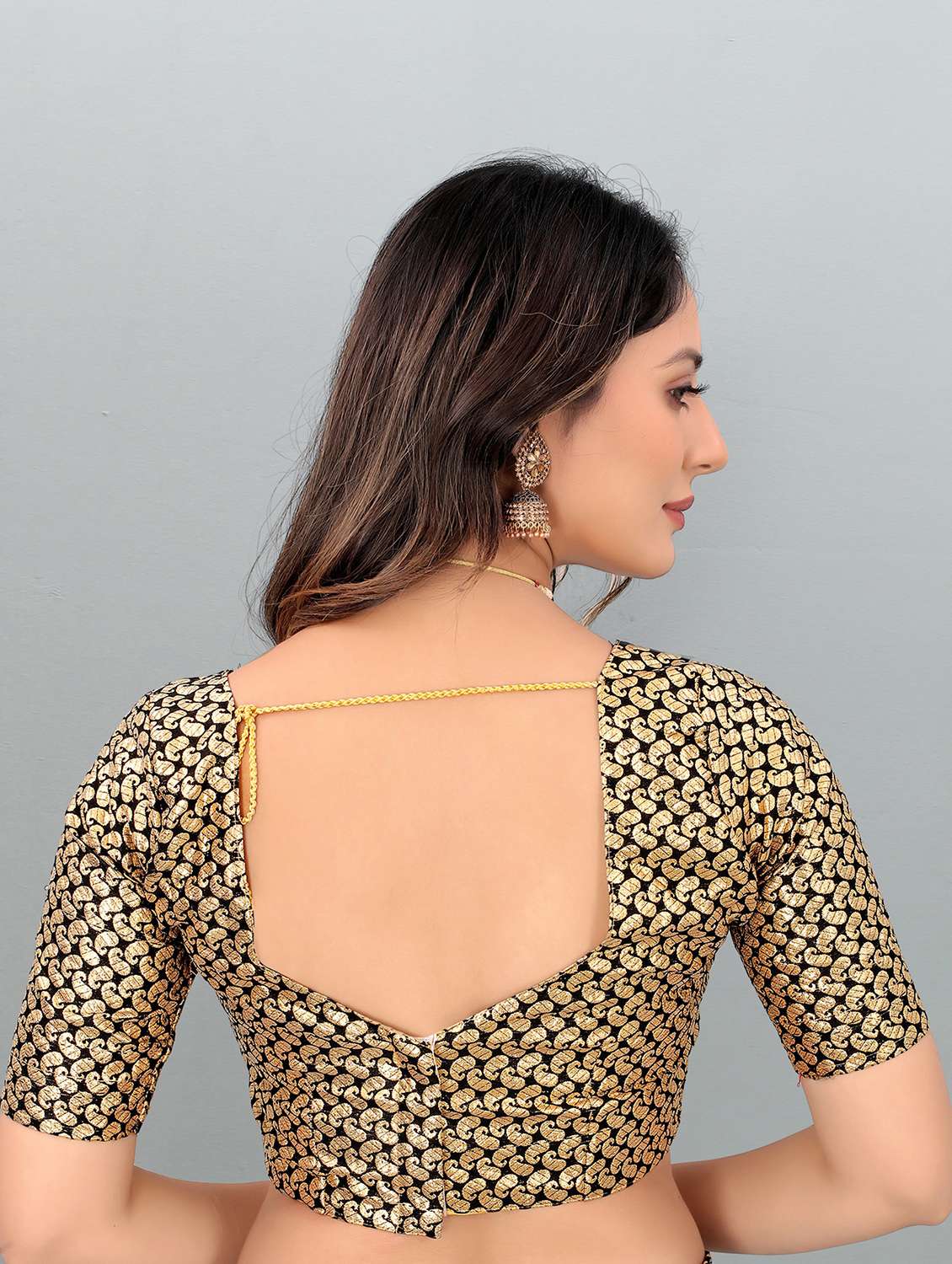 women's bordered magenta colored saree with blouse - 20183903 -  Standard Image - 4