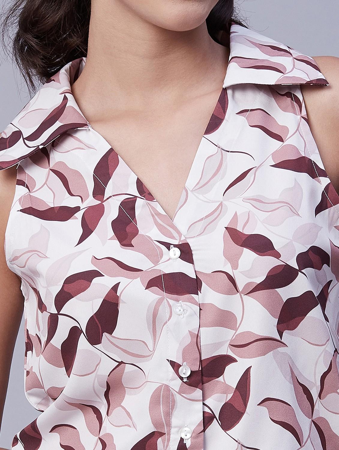 women's crop collared top - 20189305 - Standard Image - 4