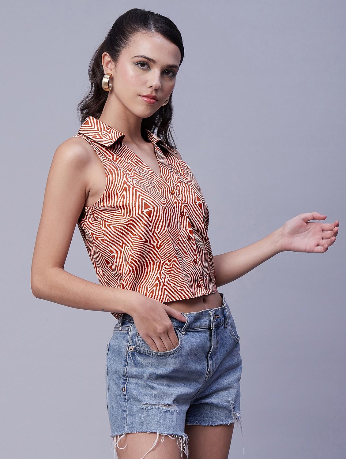 women's crop collared top - 20189310 -  Standard Image - 1