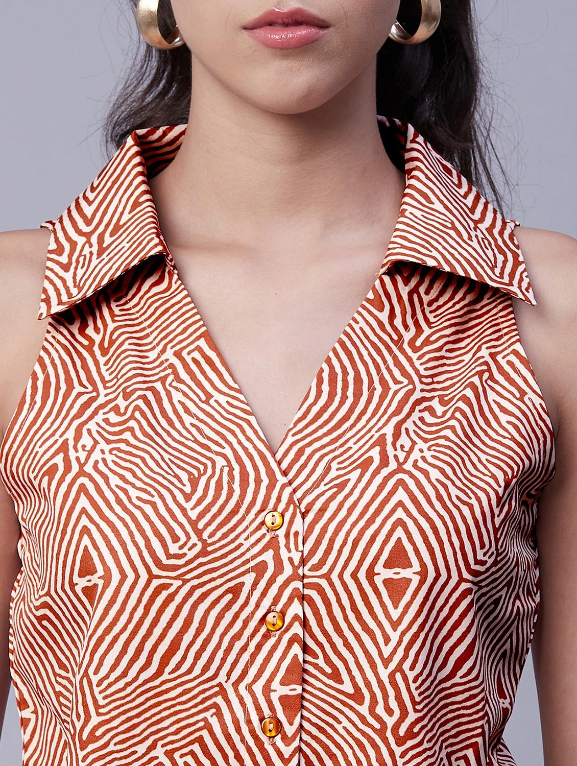 women's crop collared top - 20189310 - Standard Image - 4