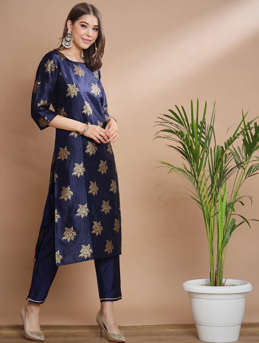 women three quarter sleeve kurta pant with dupatta set - 20194131 -  Standard Image - 1