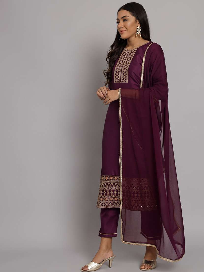 purple kurta pant set with dupatta