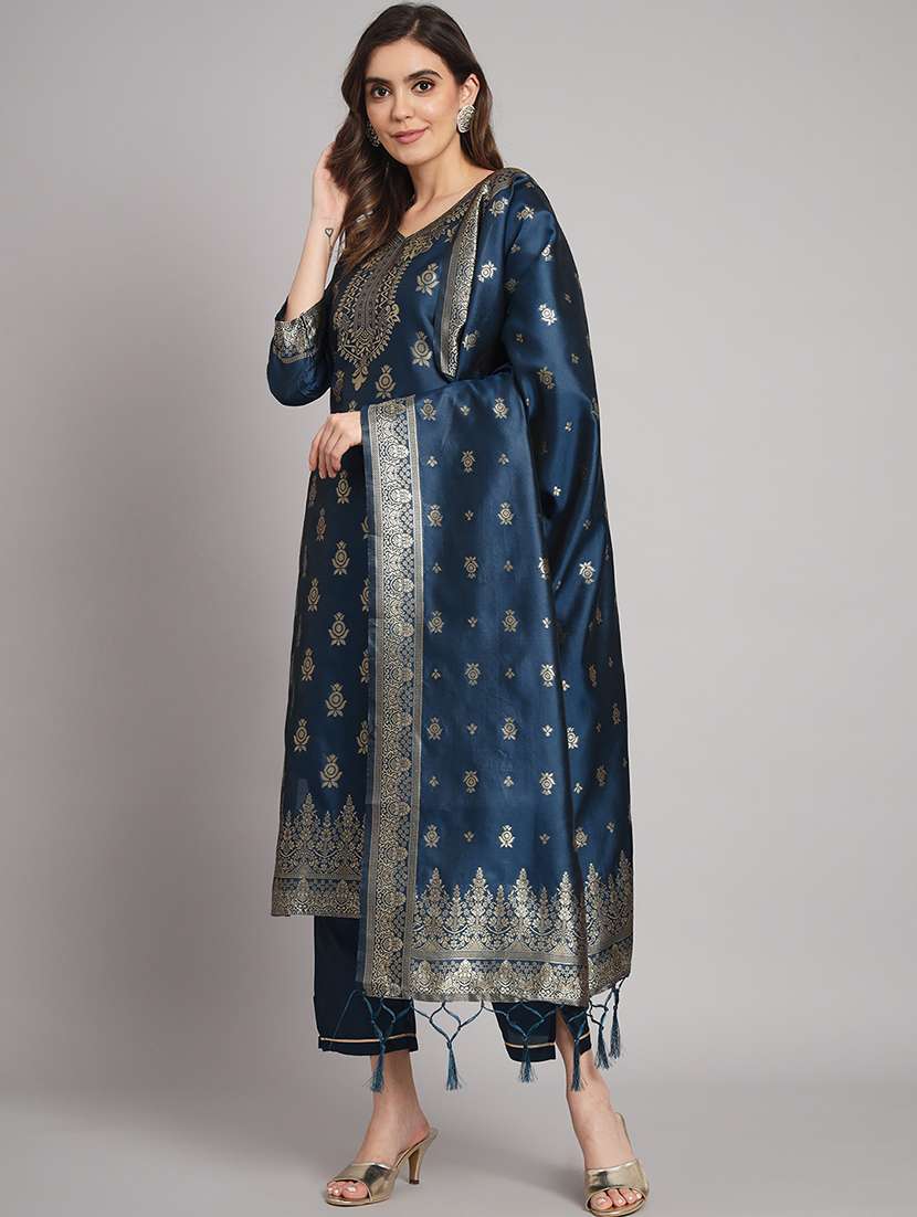 women three quarter sleeve kurta pant with dupatta set