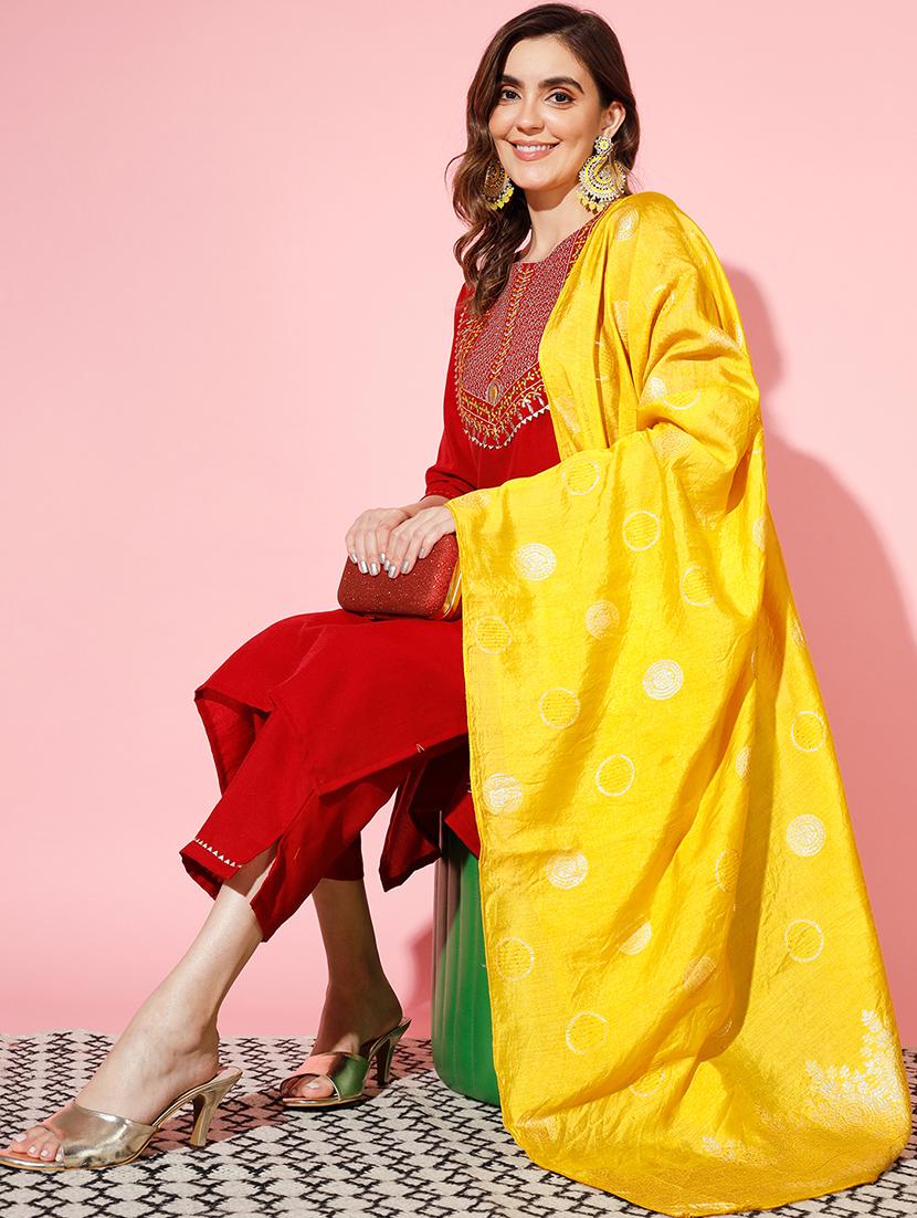 red kurta pant set with dupatta - 20194166 - Standard Image - 4
