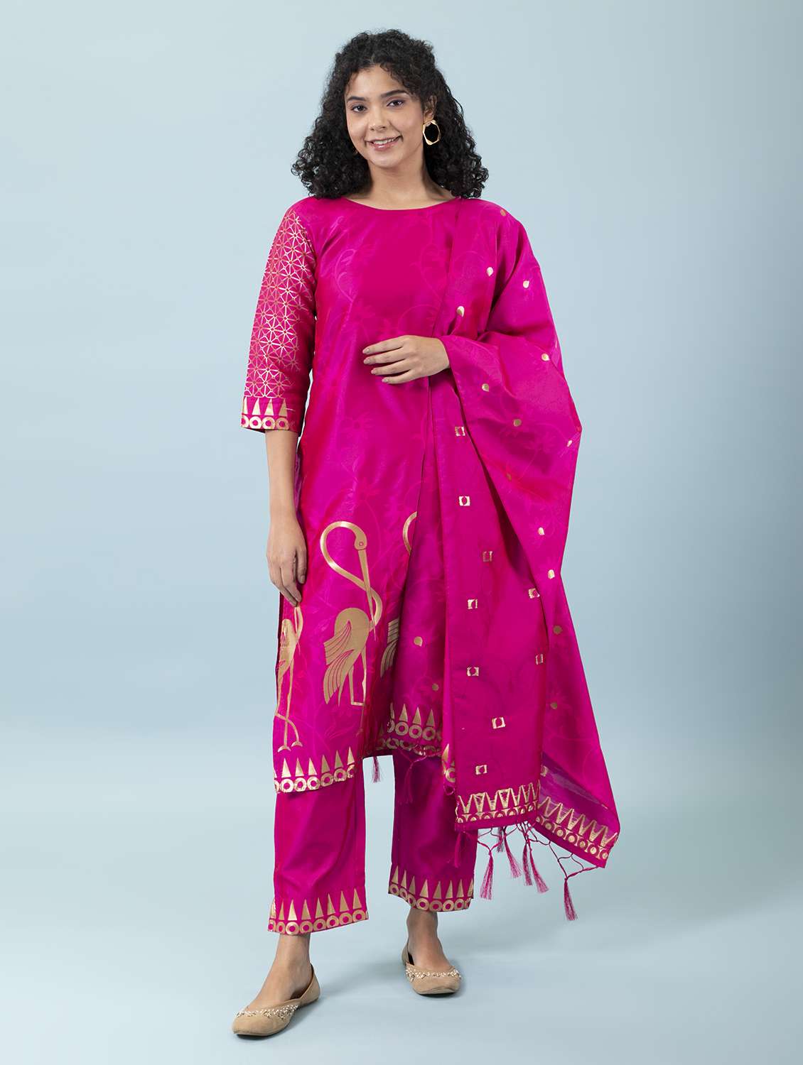 women three quarter sleeve kurta pant with dupatta set