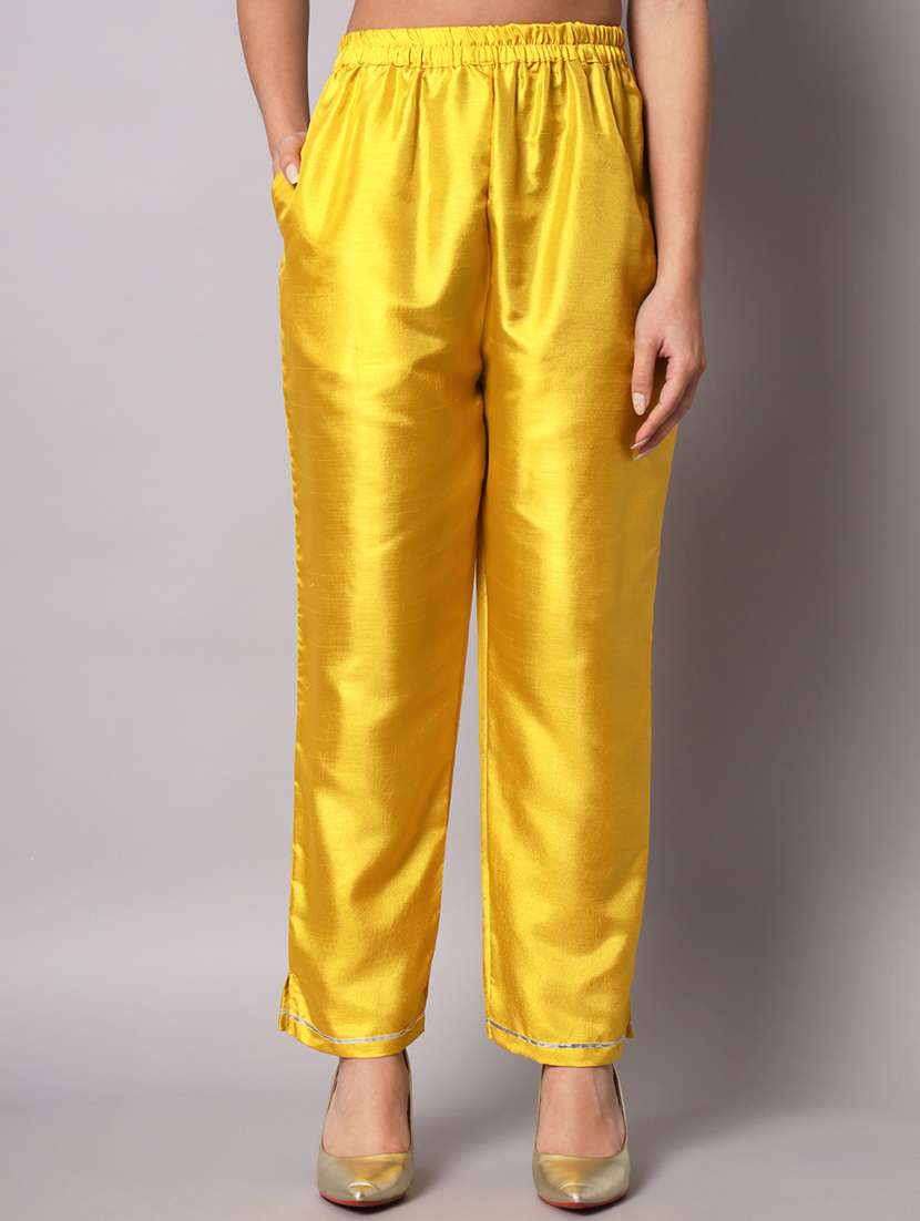 Women Three Quarter Sleeve Kurta Pant With Dupatta Set