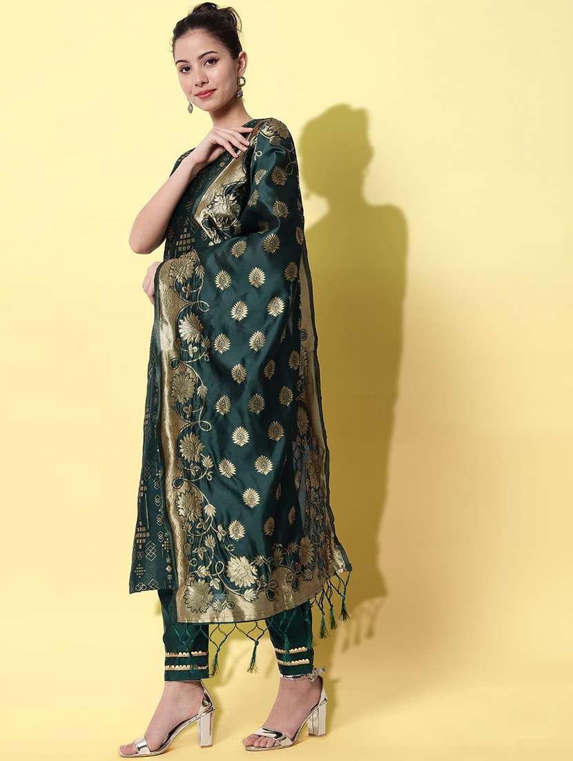 women bottle green sleeveless kurta pant with dupatta set - 20194344 -  Standard Image - 1