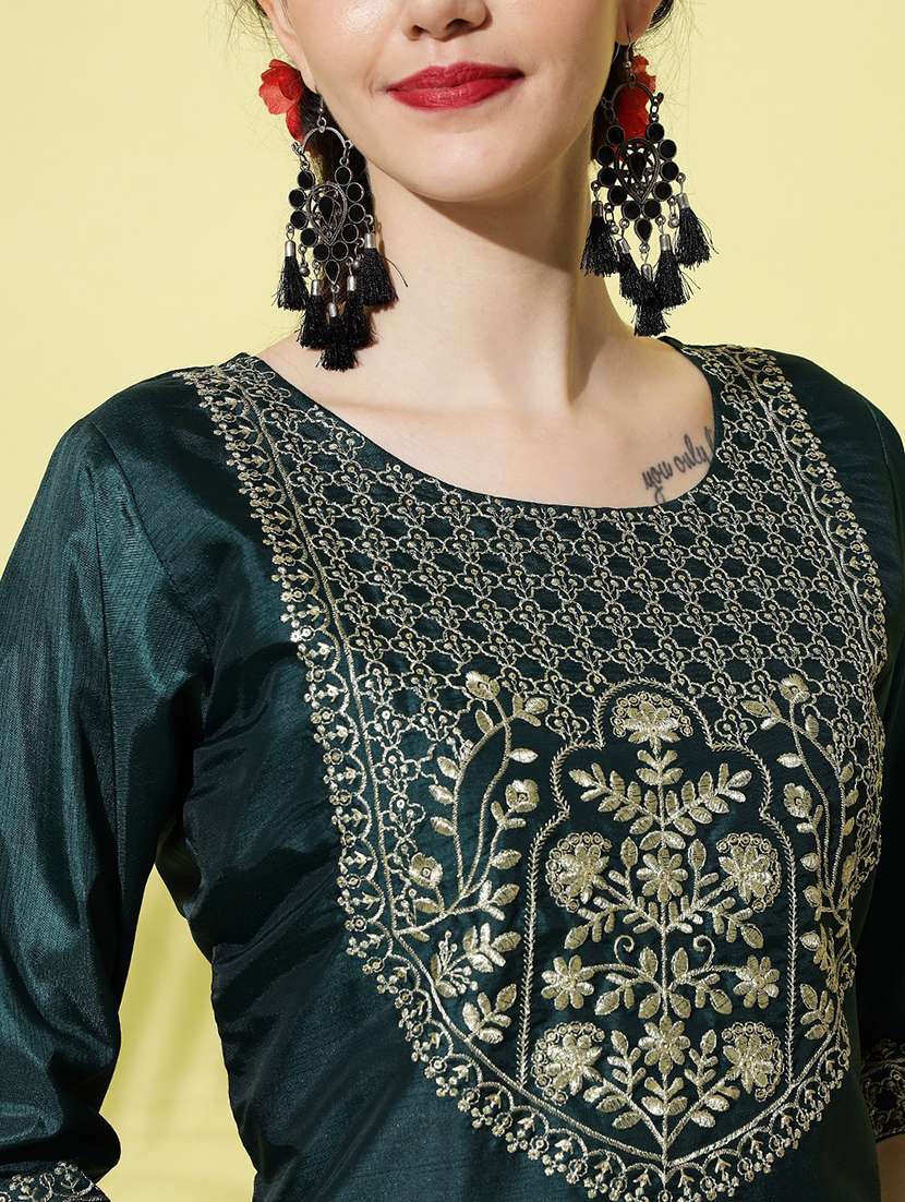 women three quarter sleeve kurta pant with dupatta set - 20194460 -  Standard Image - 4