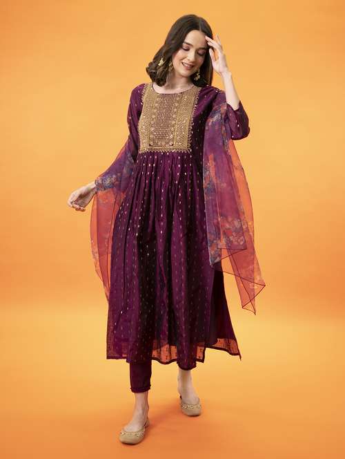 women three quarter sleeve kurta dupatta set - 20194488 -  Standard Image - 0