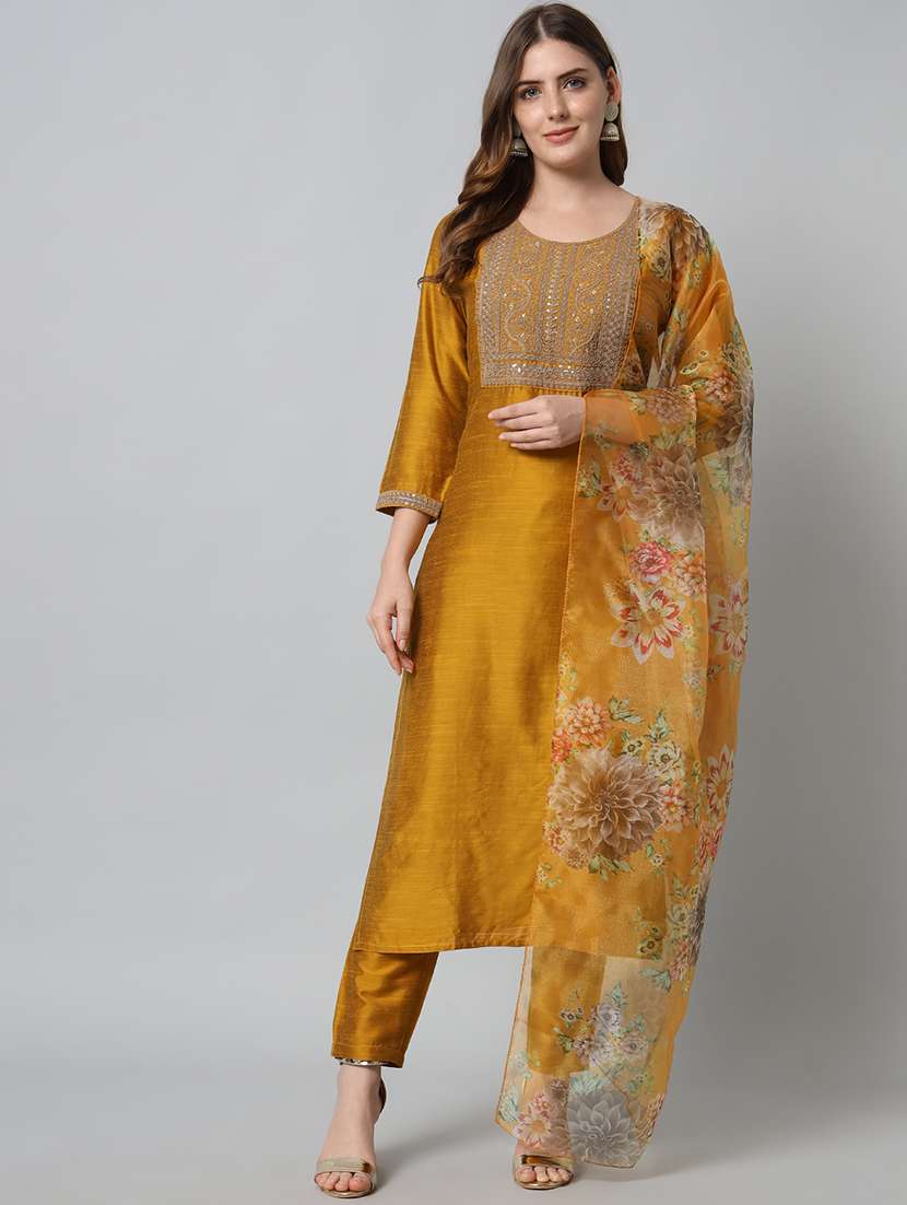 women three quarter sleeve kurta pant with dupatta set
