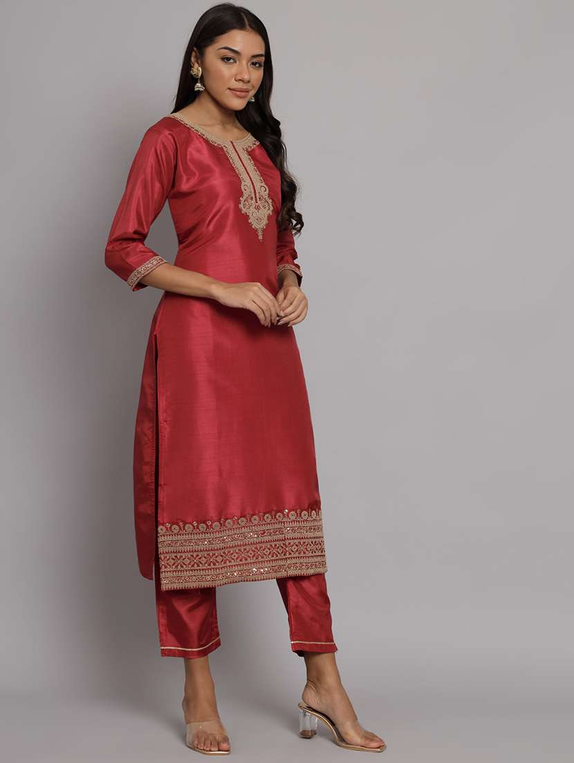 maroon round neck kurta pant set with dupatta - 20195346 -  Standard Image - 1