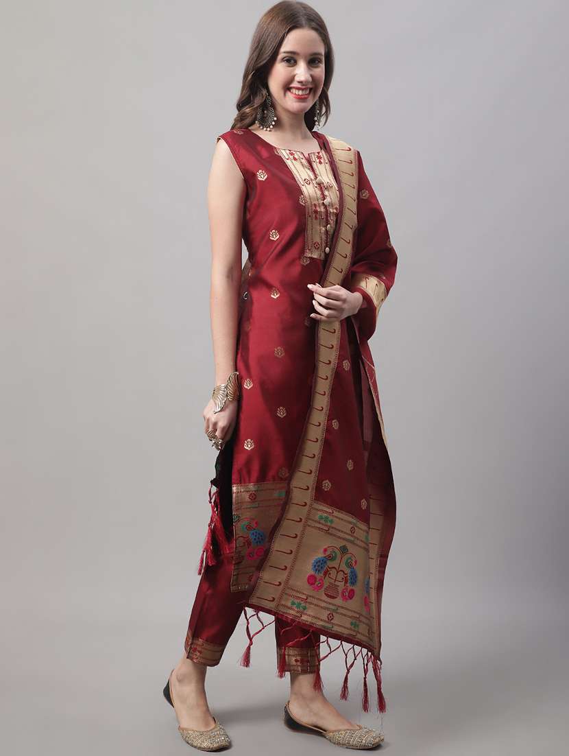 maroon notch neck kurta pant set with dupatta - 20195366 -  Standard Image - 1