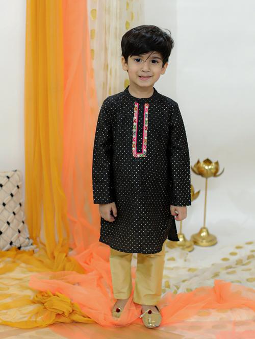 black embroidered long sleeve kurta pajama sets - 20199409 - Standard Image - 0