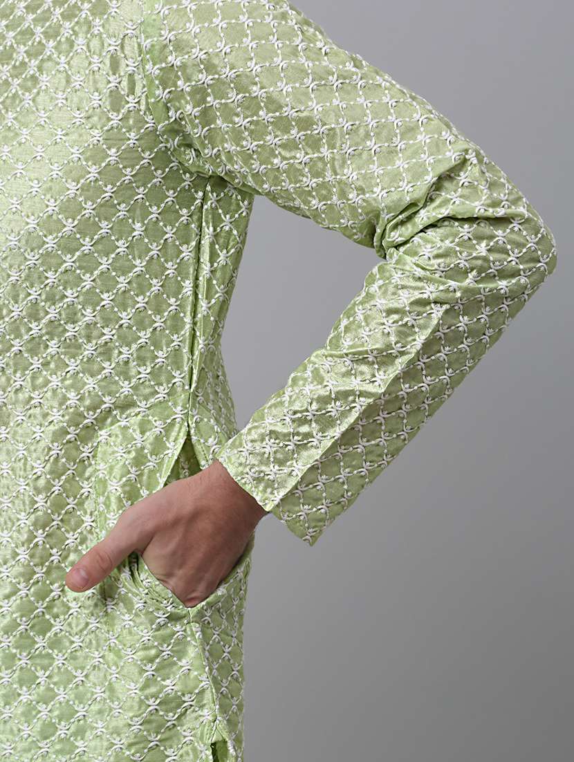 mandarin neck embroidered kurta churidar set - 20205497 - Standard Image - 4