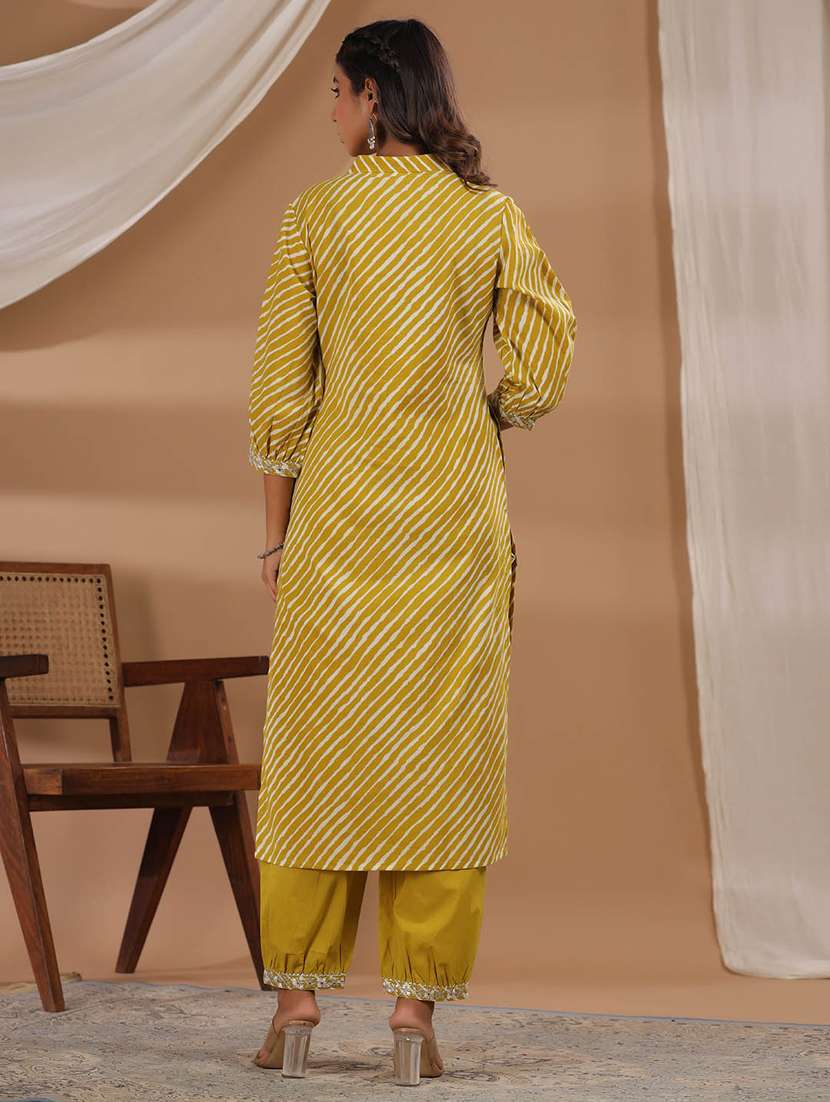yellow cotton kurta pant set - 20225623 - Standard Image - 4