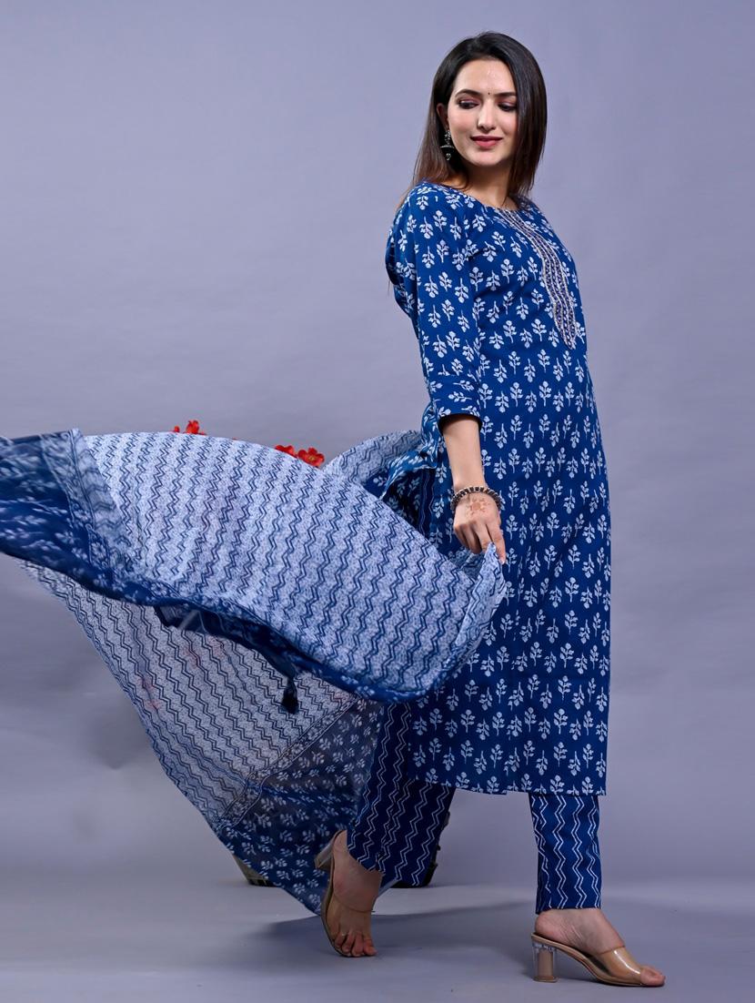 blue colored kurta pant set - 20225856 -  Standard Image - 1