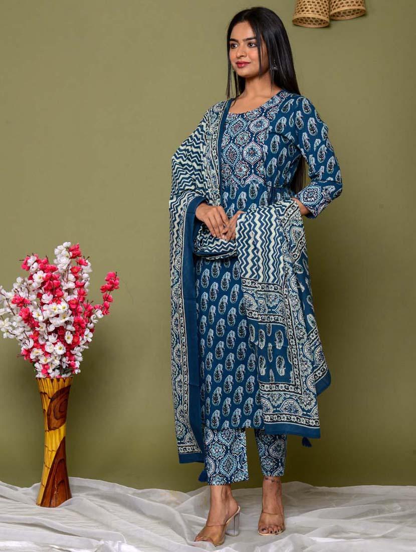 blue colored kurta pant set - 20225874 -  Standard Image - 1