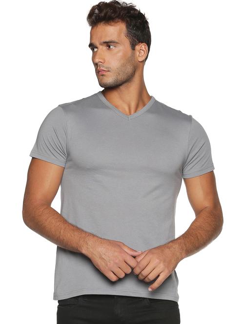 men v-neck solid regular t-shirt - 20229855 - Standard Image - 0