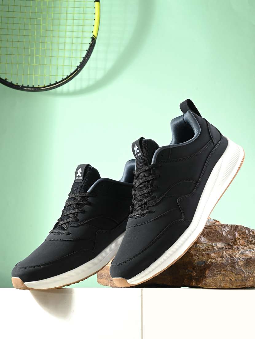 men black lace-up sneakers - 20230202 -  Zoom Image - 0