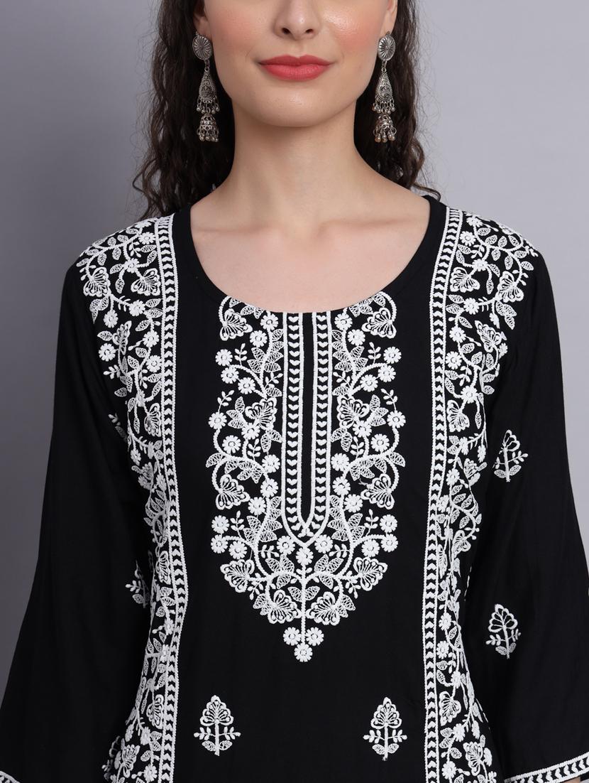 women navy blue chikankari work straight kurta - 20239534 - Standard Image - 4