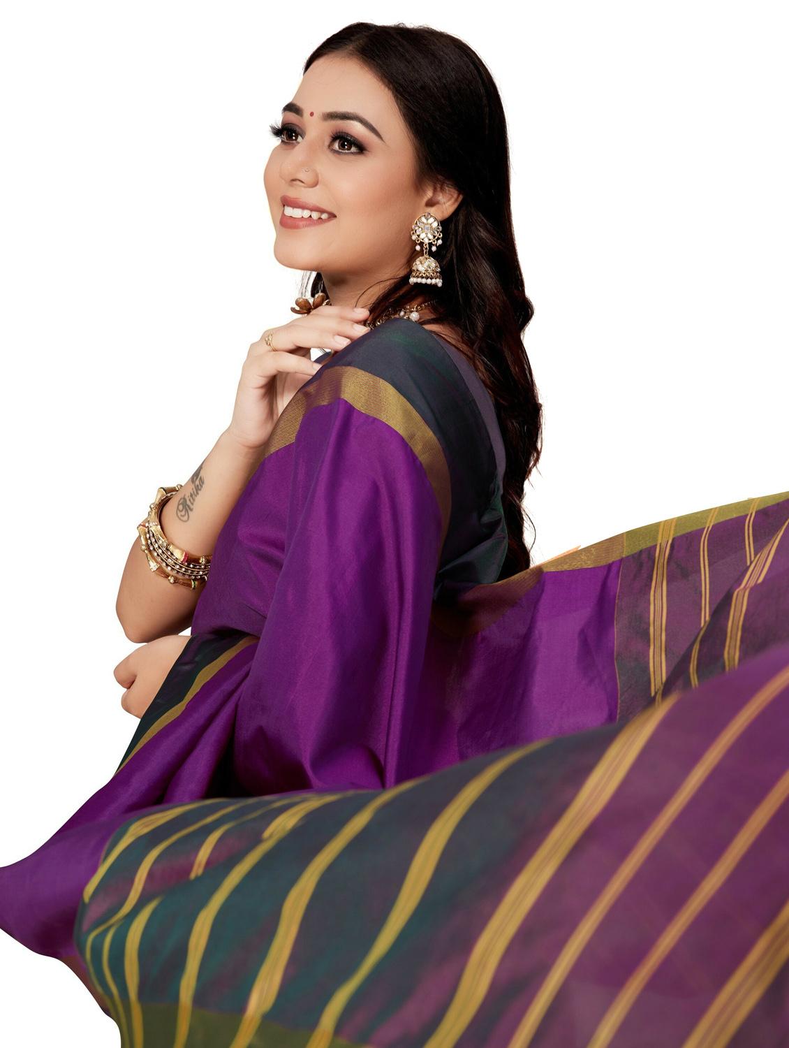 women purple solid cotton blend saree with blouse - 20240569 - Standard Image - 4
