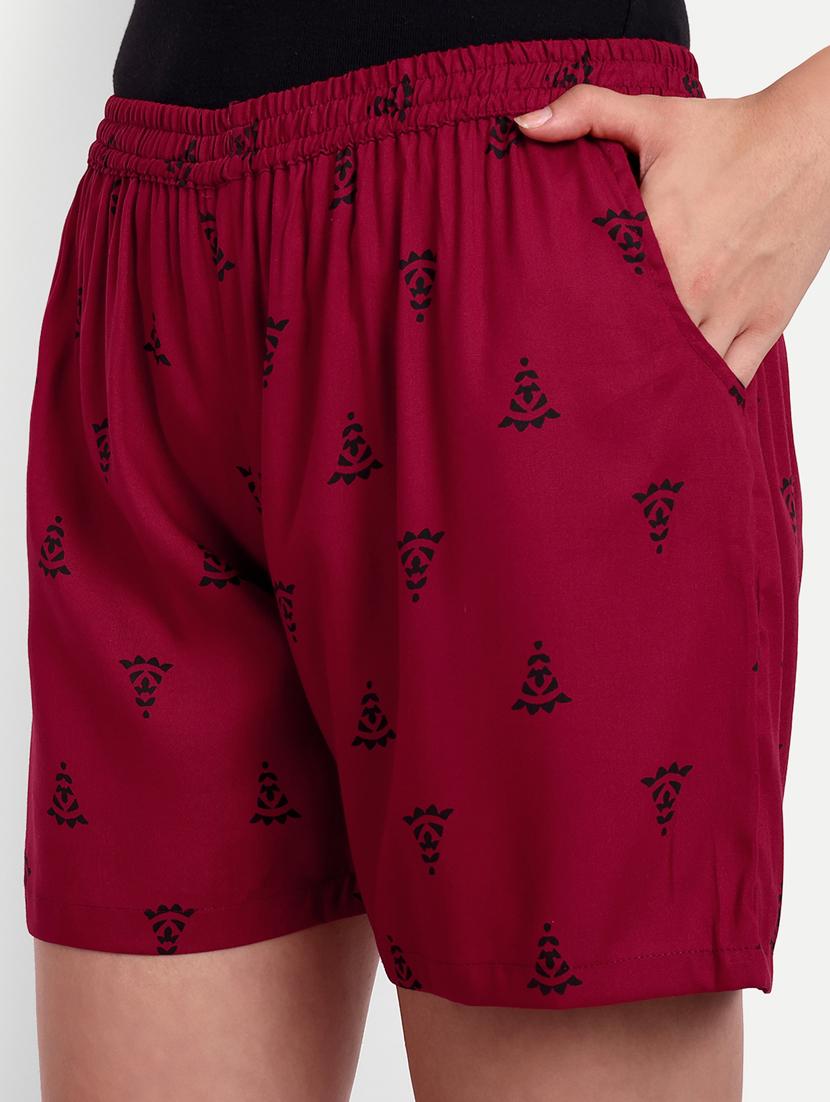 red floral regular short - 20243592 - Standard Image - 4