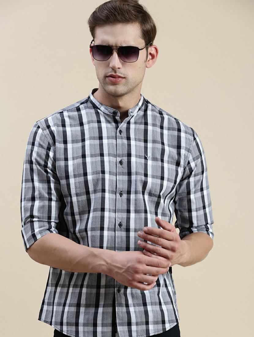 mens checks casual shirt - 20245625 - Standard Image - 4