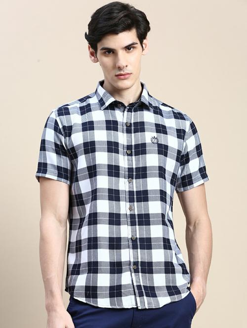 mens checks casual shirt - 20245737 - Standard Image - 0
