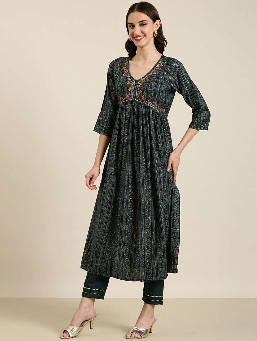 women printed kurta pant set with dupatta - 20251219 -  Standard Image - 1