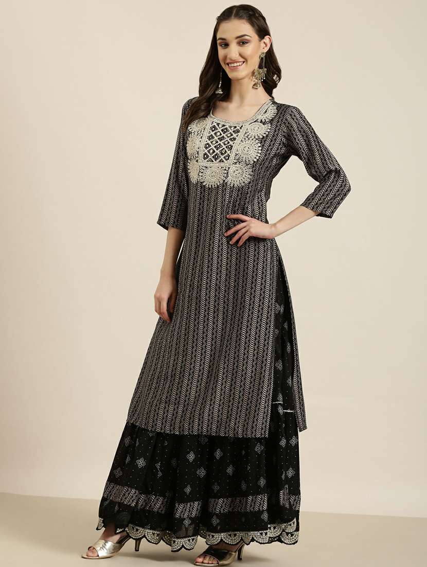 women black printed kurta skirt set with dupatta - 20251234 -  Standard Image - 1