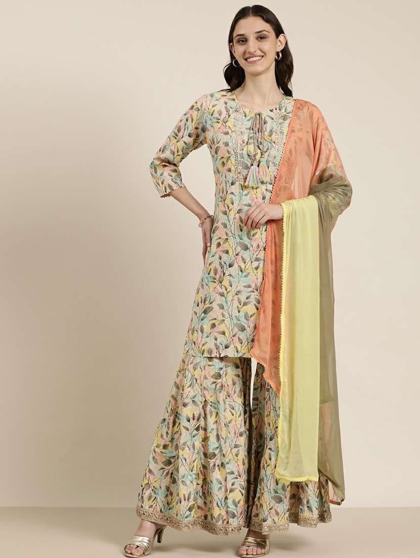 women printed kurta sharara set with dupatta