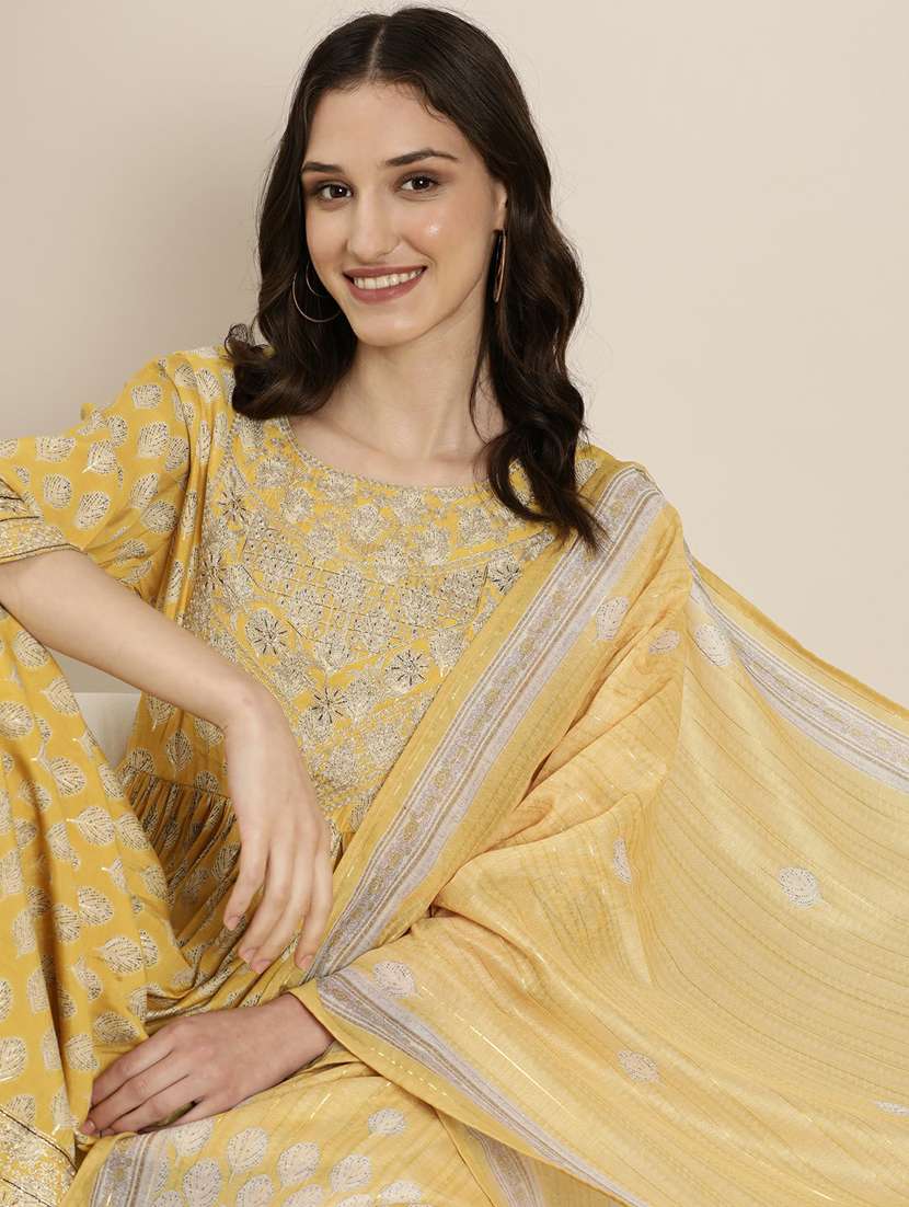 women yellow printed kurta pant set with dupatta - 20251302 -  Standard Image - 4