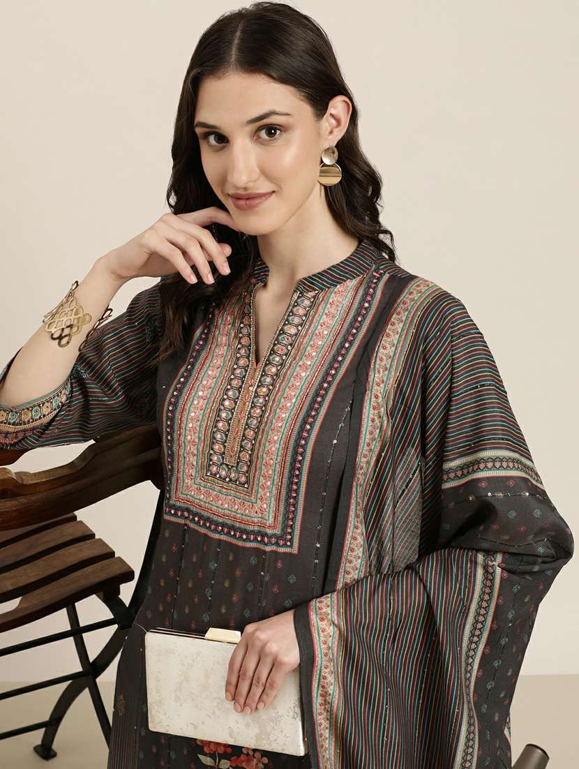 women printed kurta pant set with dupatta - 20251320 -  Standard Image - 4