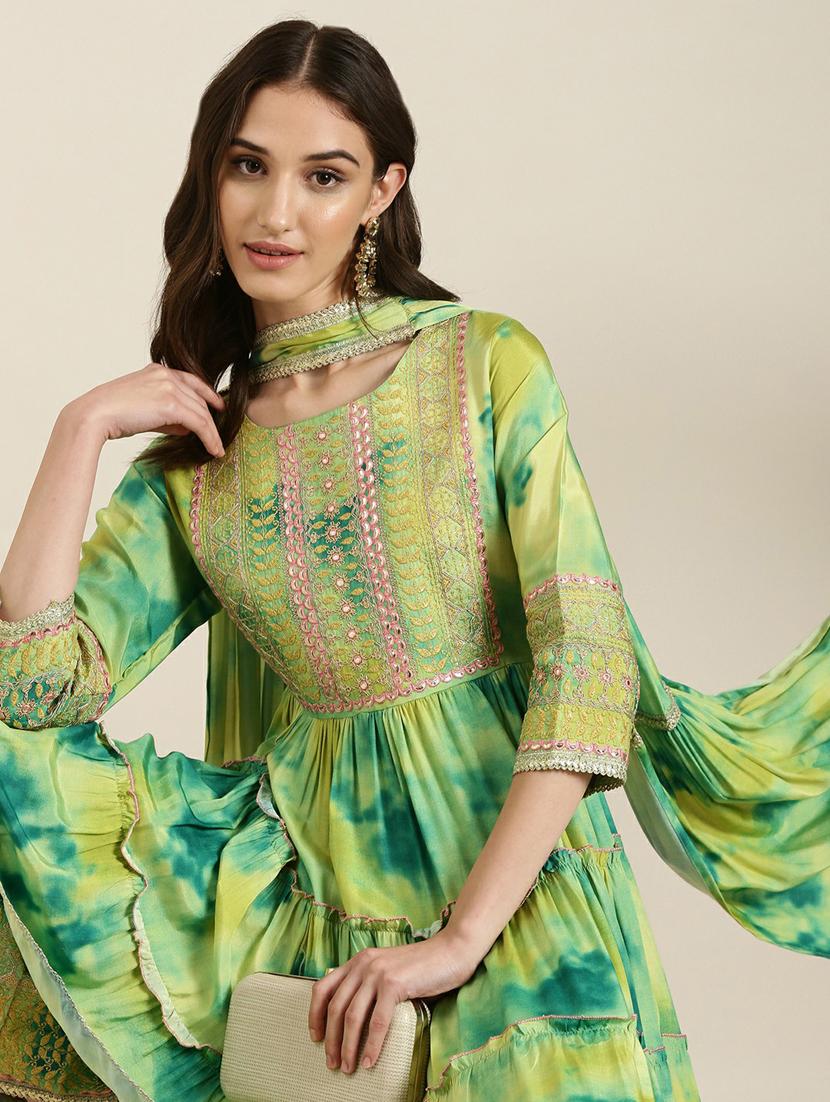 women tie & dye kurta sharara set with dupatta - 20251334 - Standard Image - 4