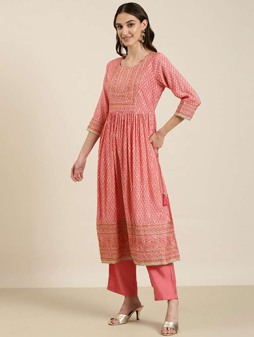 women floral round neck kurta pant set with dupatta - 20251358 -  Standard Image - 1