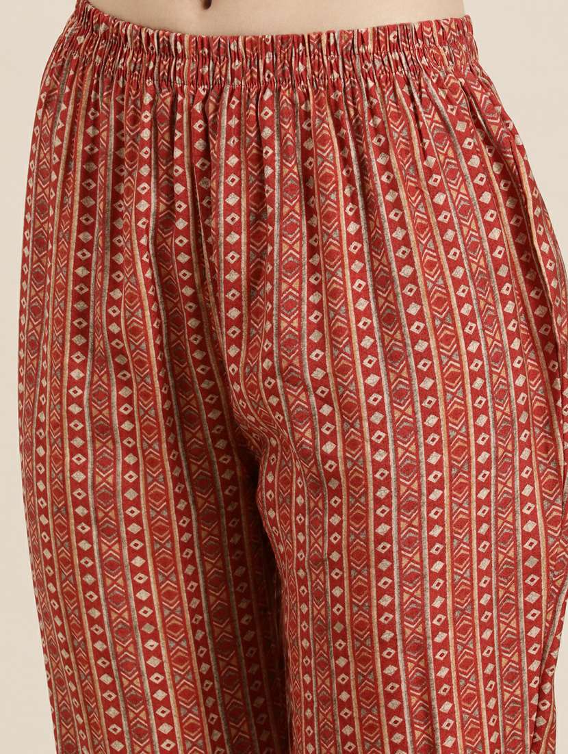 women floral kurta pant set with dupatta - 20251417 -  Standard Image - 6