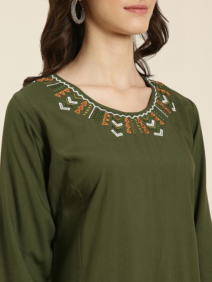 women's olive round neck straight kurta - 20252267 - Standard Image - 4